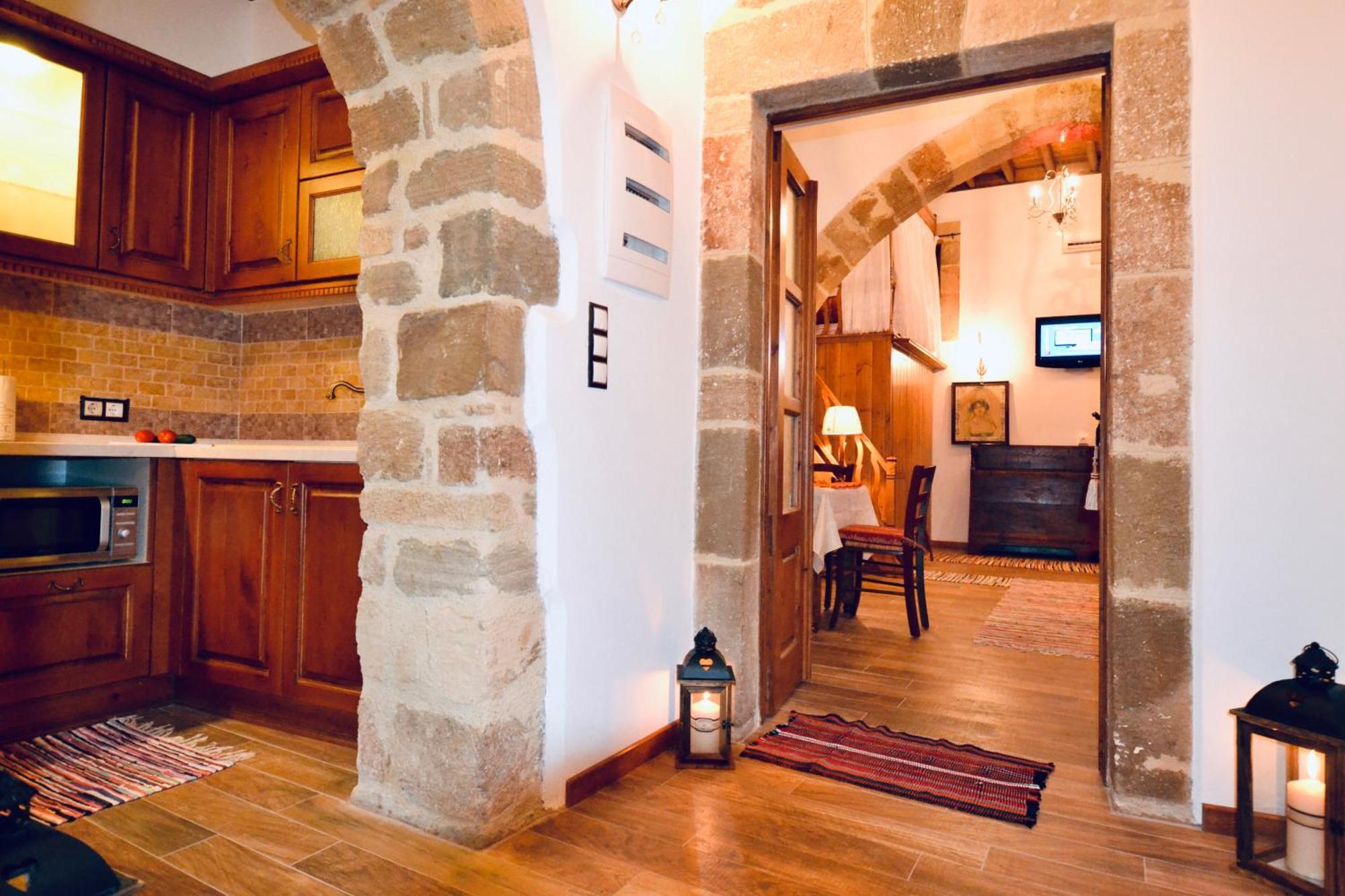 Villa Patitiri Traditional House With Hot Tub Archangelos  Exterior foto